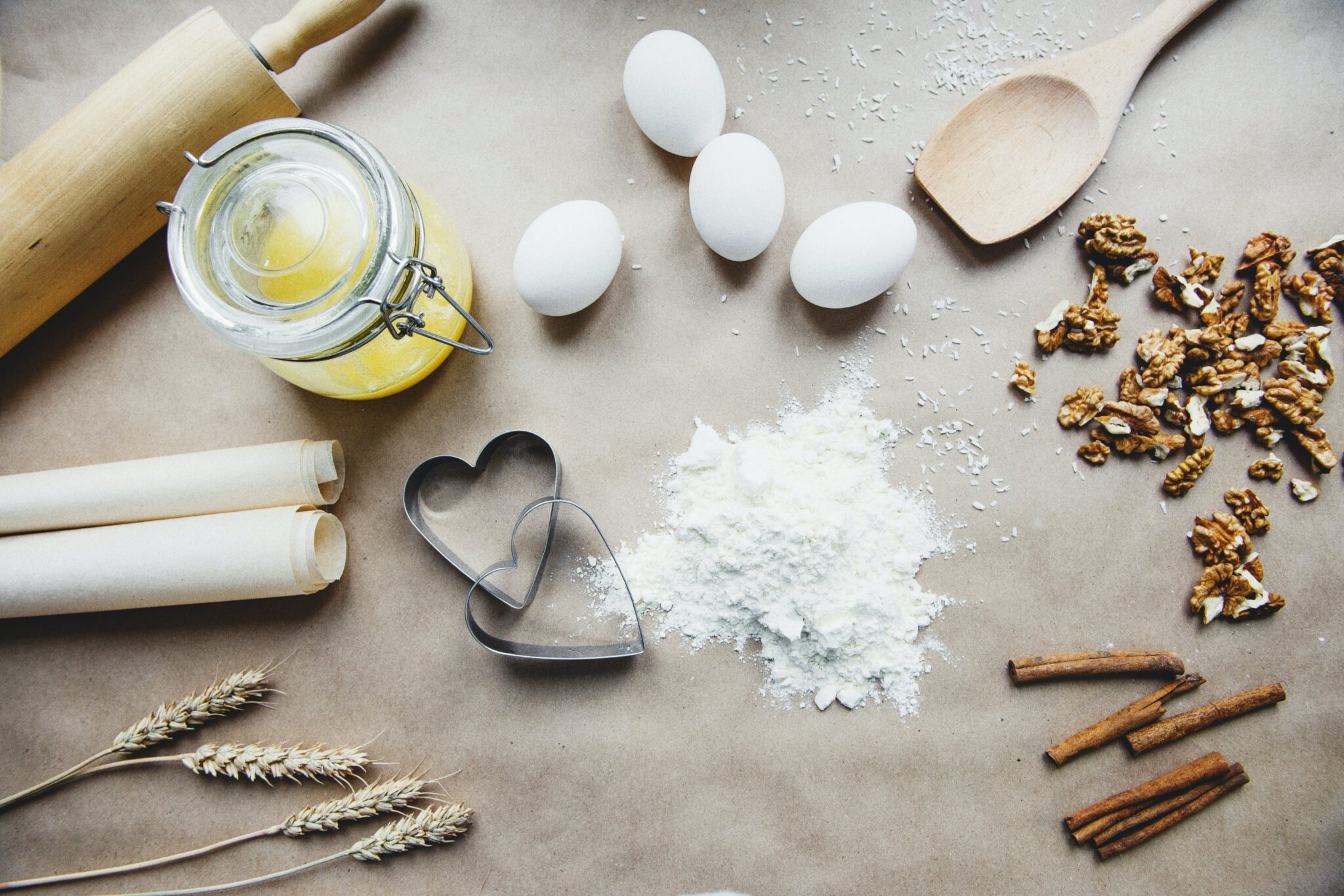 Image of eggs, flour and a rolling pin